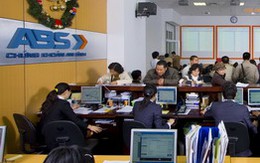 VN-Index đột ngột tăng điểm vào cuối phiên